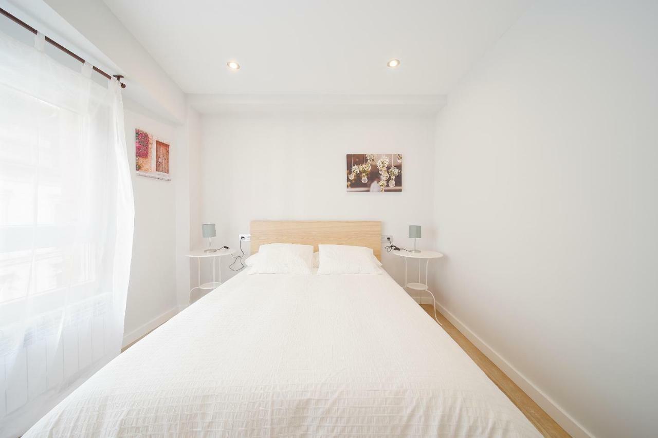 Apartamento Centro-Playa II Gijon Bagian luar foto